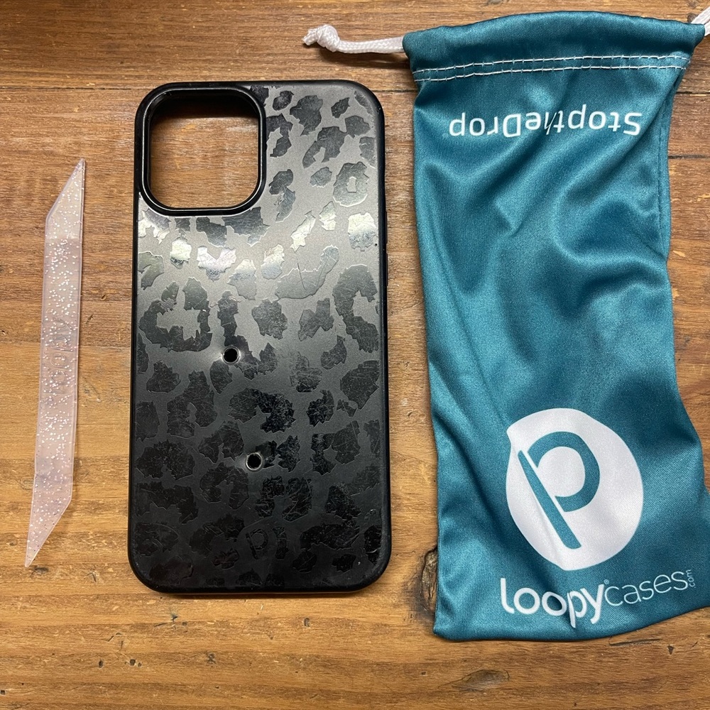 iPhone 12 Pro Max Black leopard Loopy Case + Loop